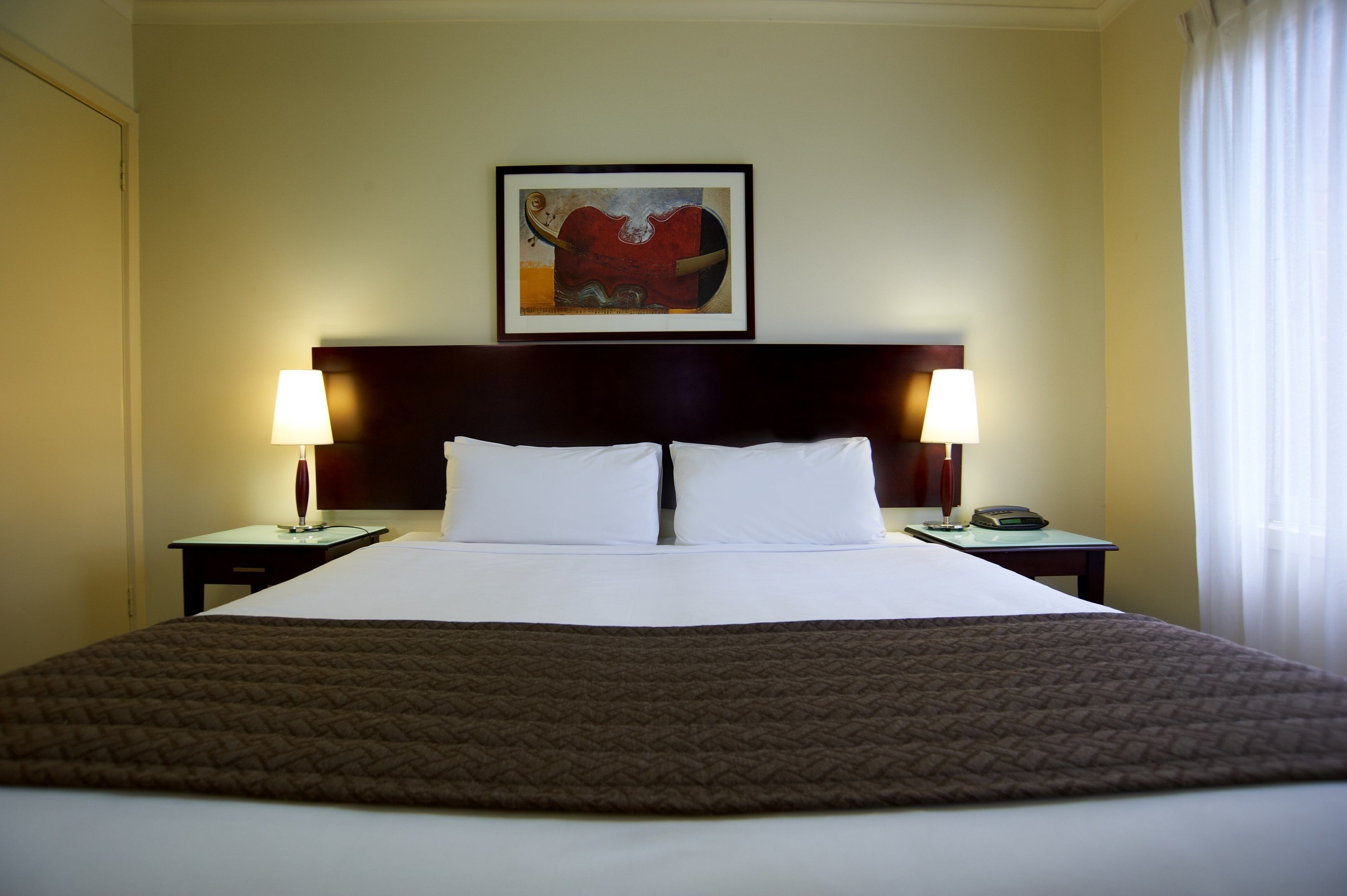 standard one bedroom apartment | desk, iron/ironing board, free cots/infant beds, rollaway beds