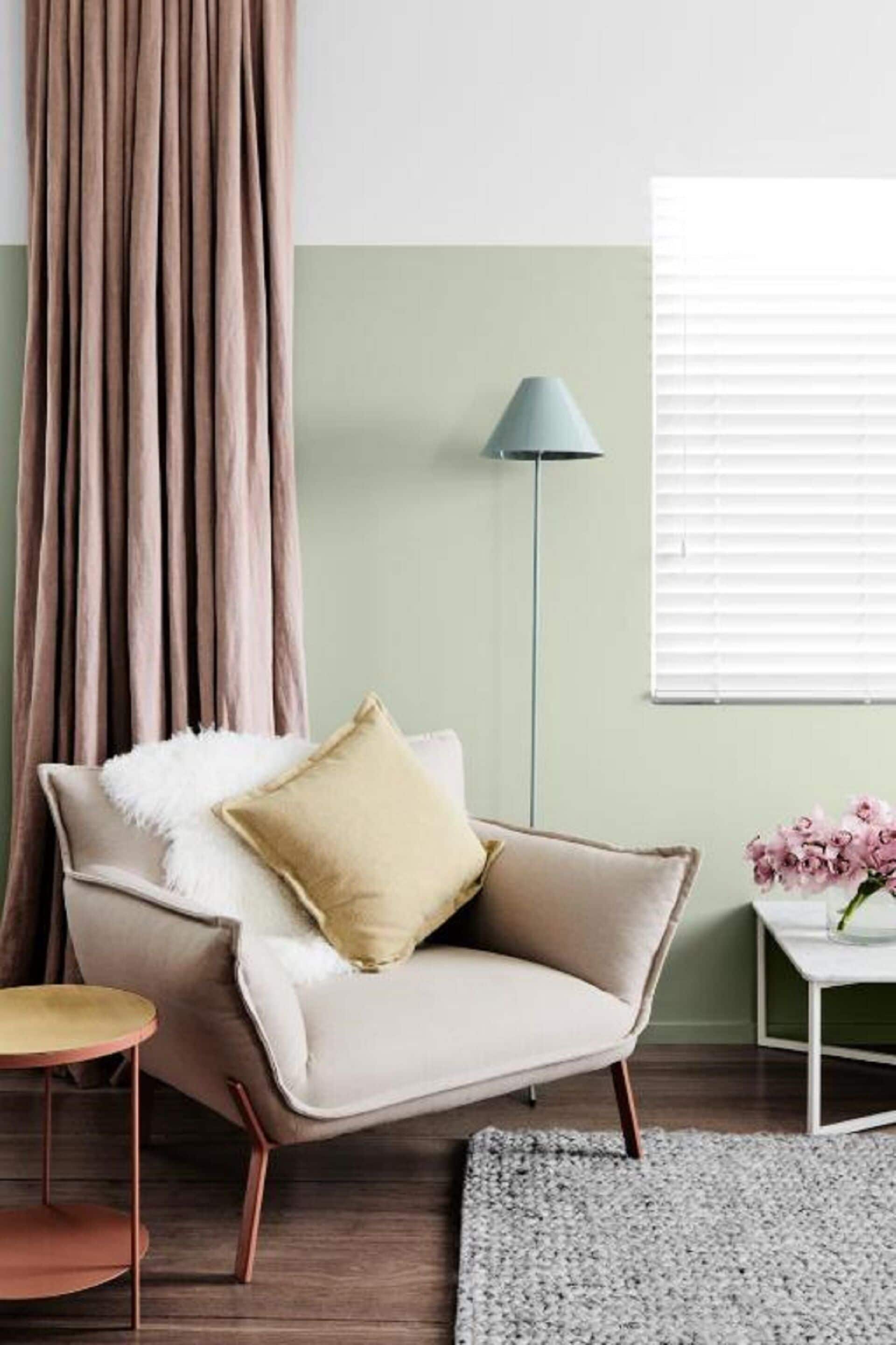 hypo-allergenic bedding, minibar, in-room safe, iron/ironing board