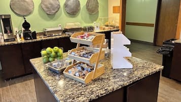 Free daily buffet breakfast