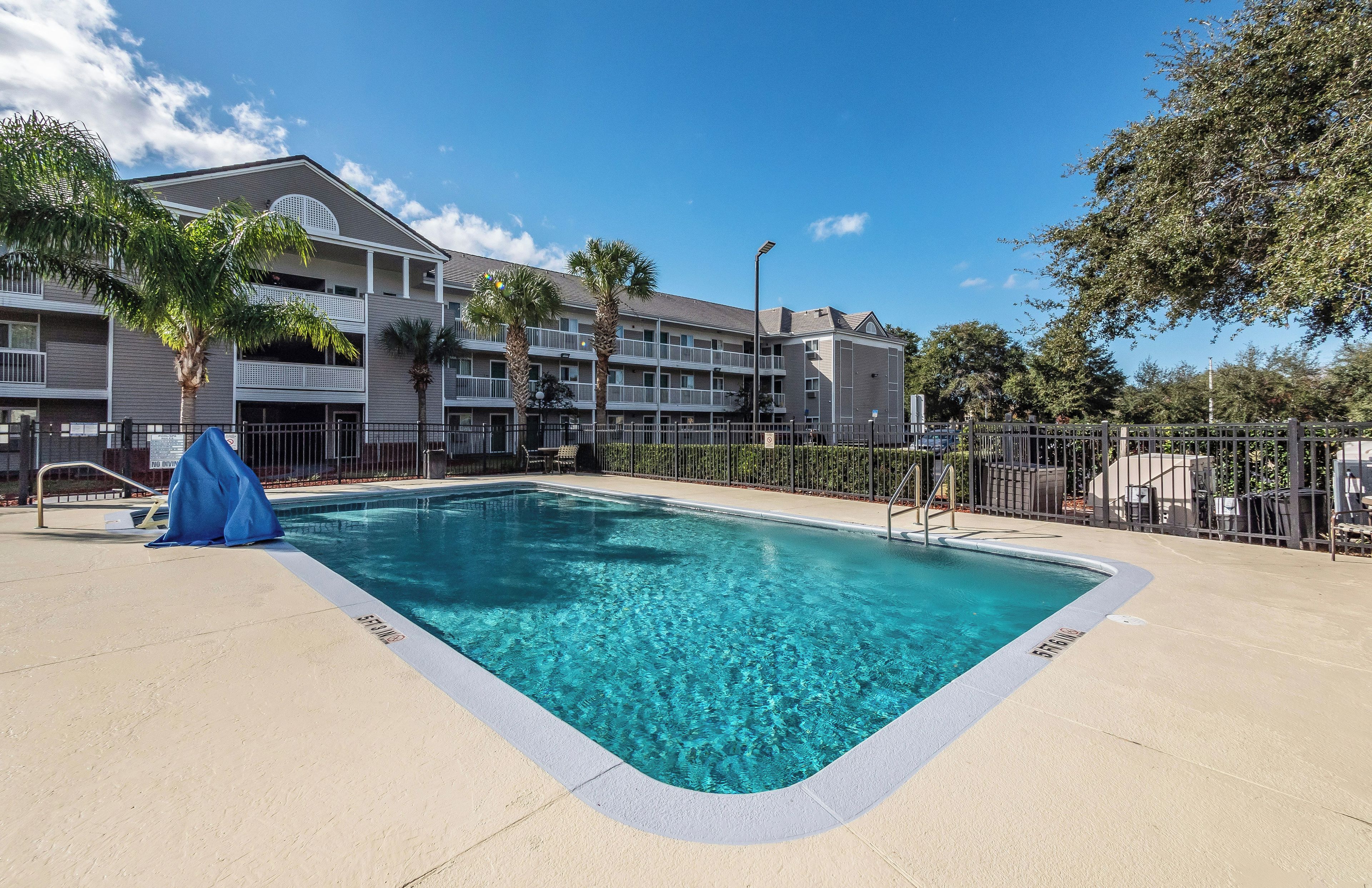 Foto - HomeTowne Studios by Red Roof Orlando South