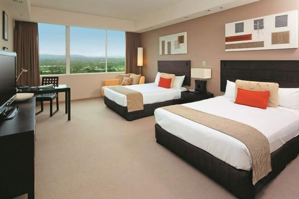 Pillowtop beds, minibar, in-room safe, desk
