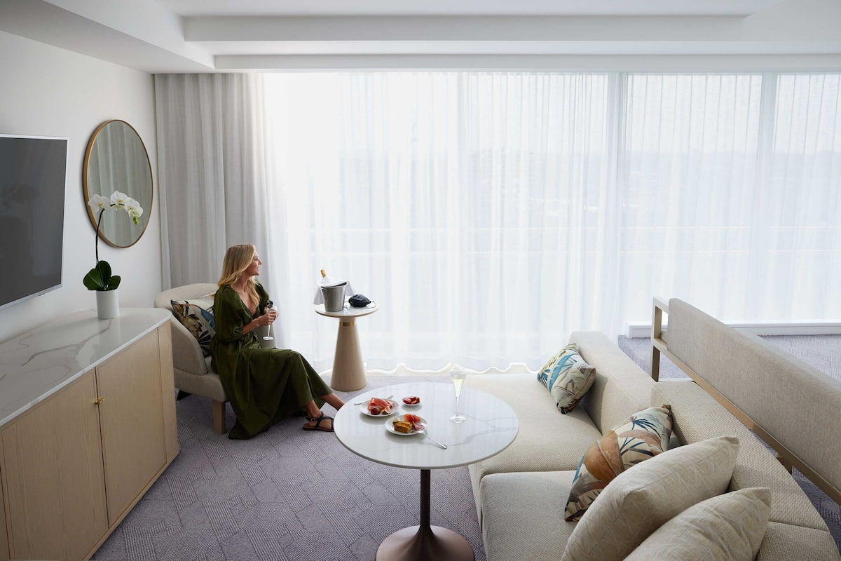 Flat-screen TV, pay movies