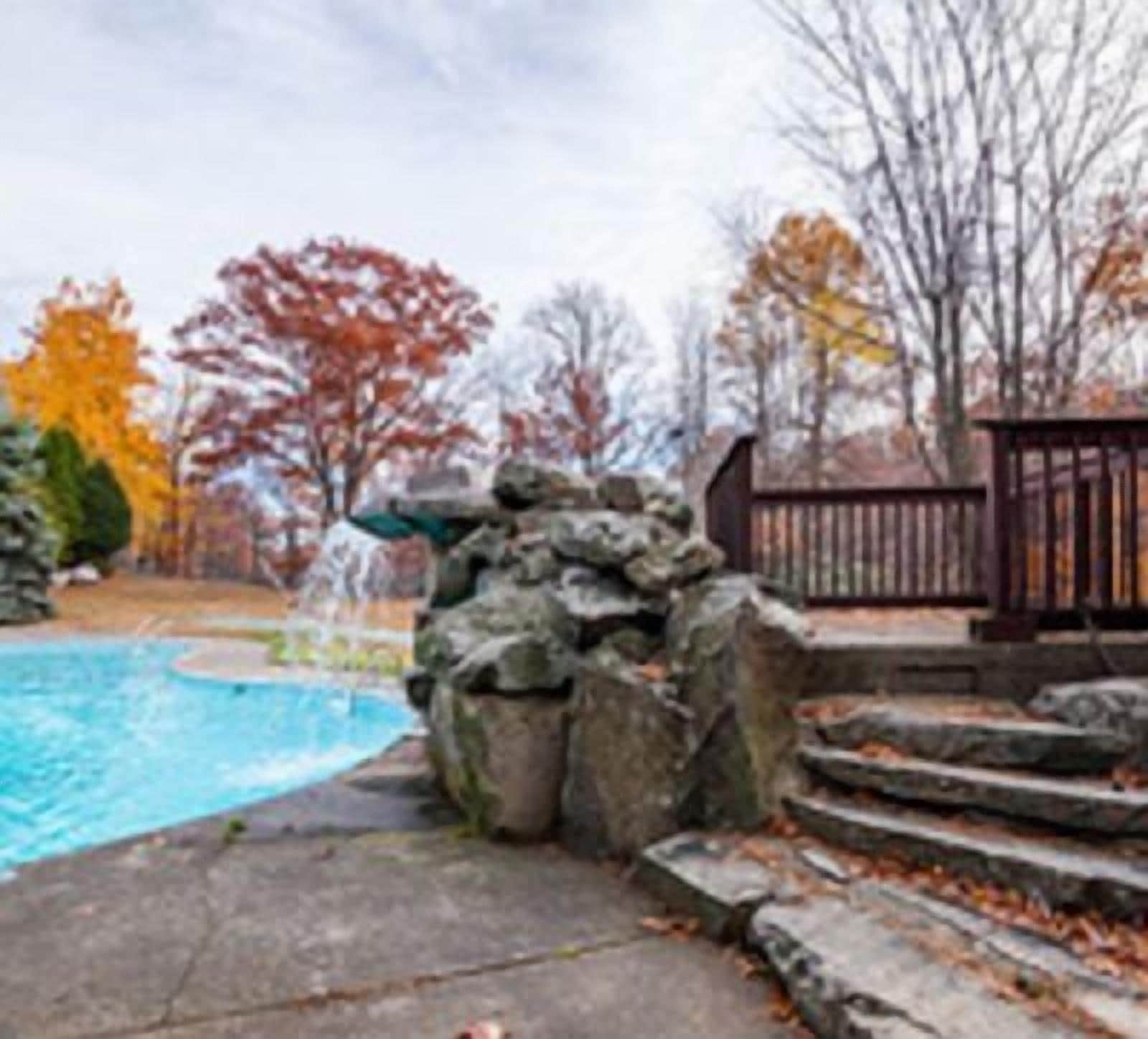 Indoor pool, outdoor pool, open 8:00 AM to 10:00 PM, sun loungers