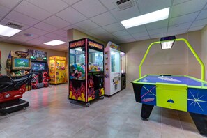 Games room - Chateau Resort & Conference Center (Tannersville)