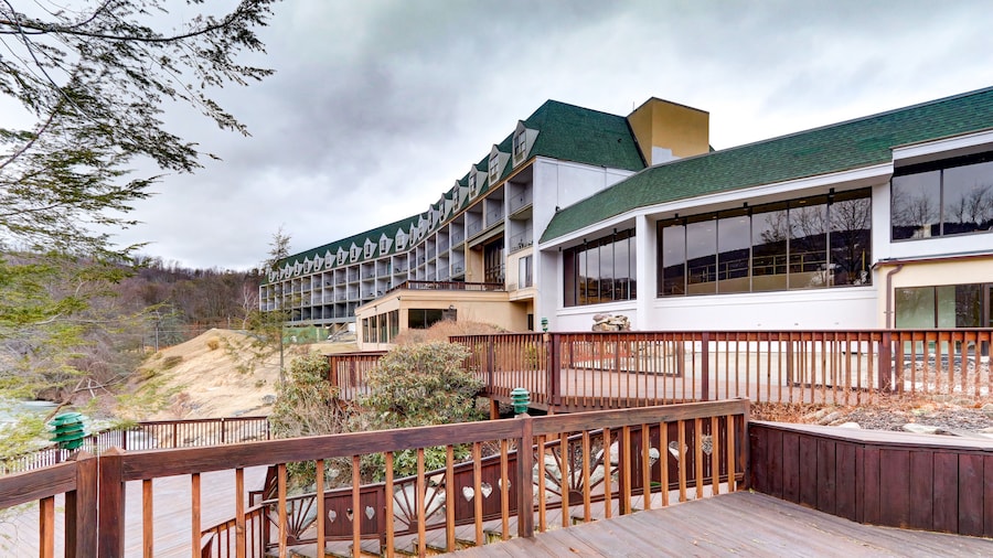 Chateau Resort & Conference Center