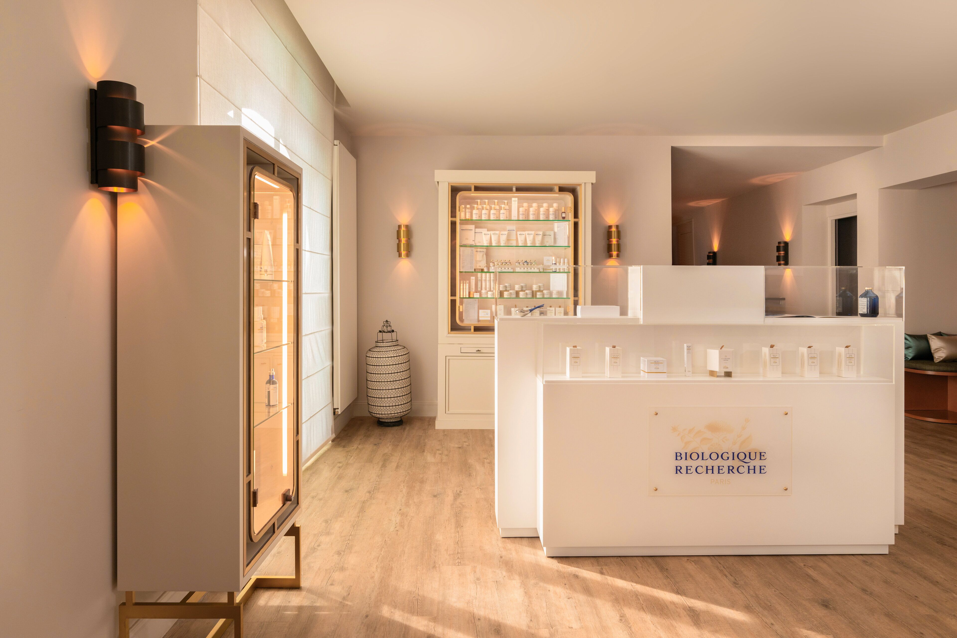 雙人療程室、土耳其浴、身體療程、體膜護理、身體磨砂、面部療程