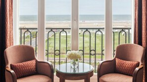 Premium bedding, minibar, in-room safe, blackout curtains