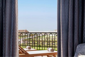 Deluxe Terrace Sea View Room