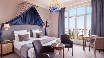 Phòng Junior | Bộ đồ giường cao cấp, minibar, két bảo mật tại phòng