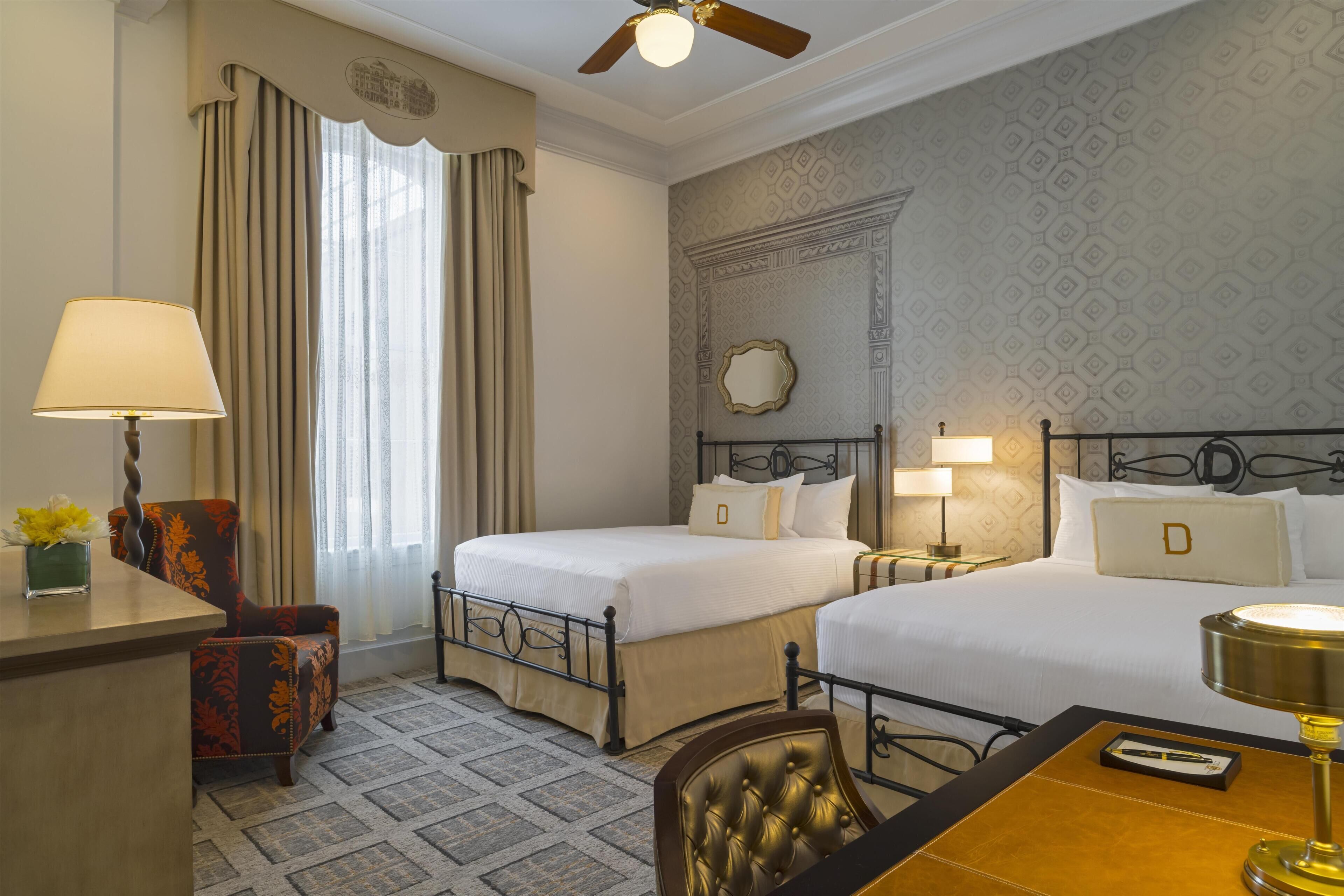 Hypoallergeen beddengoed, pillowtop-bedden, een minibar