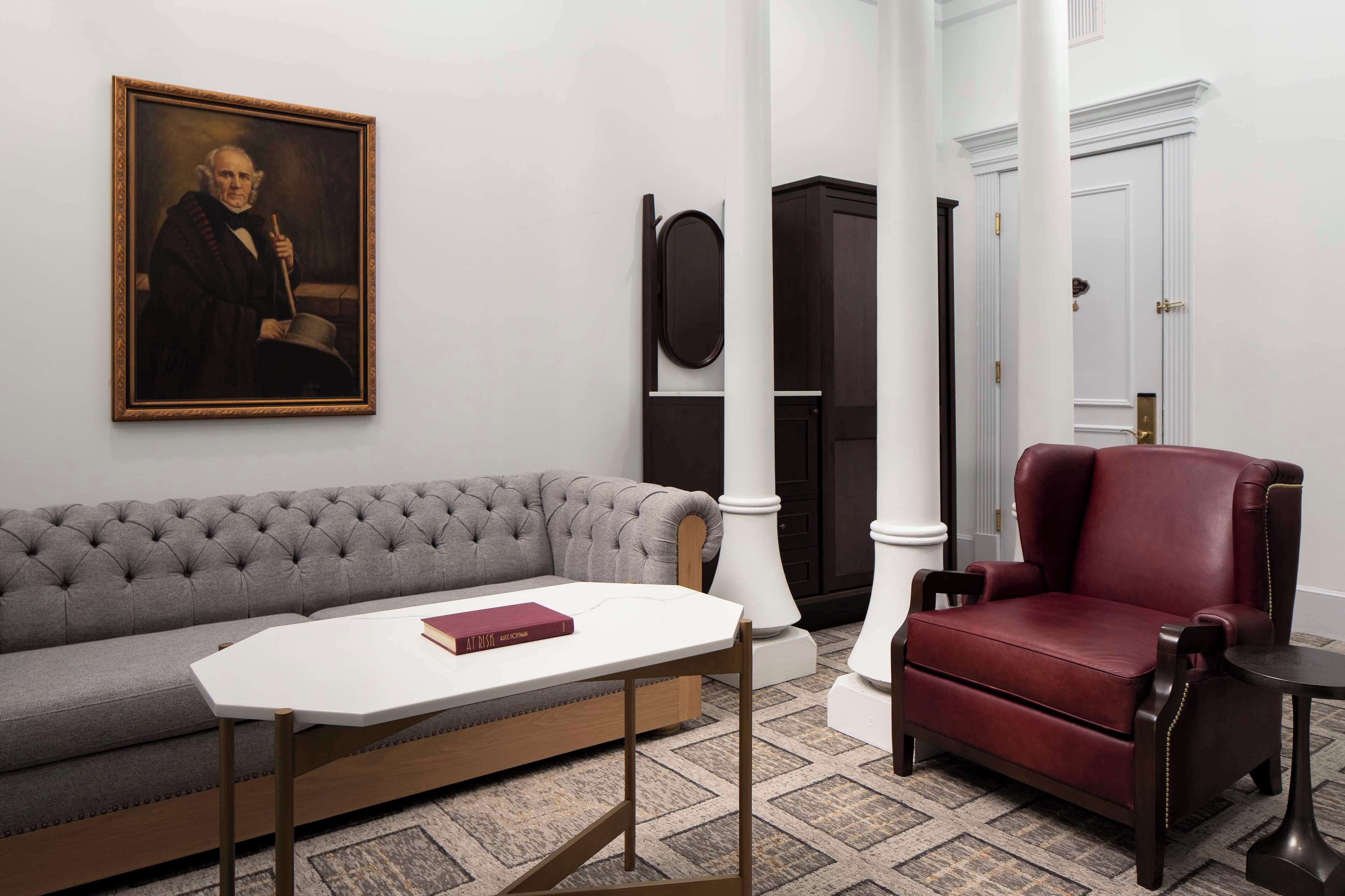 suite, 1 king bed (1886) | 1 bedroom, hypo-allergenic bedding, pillow-top beds, minibar