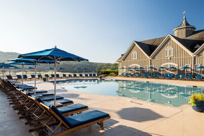 Barnsley Resort