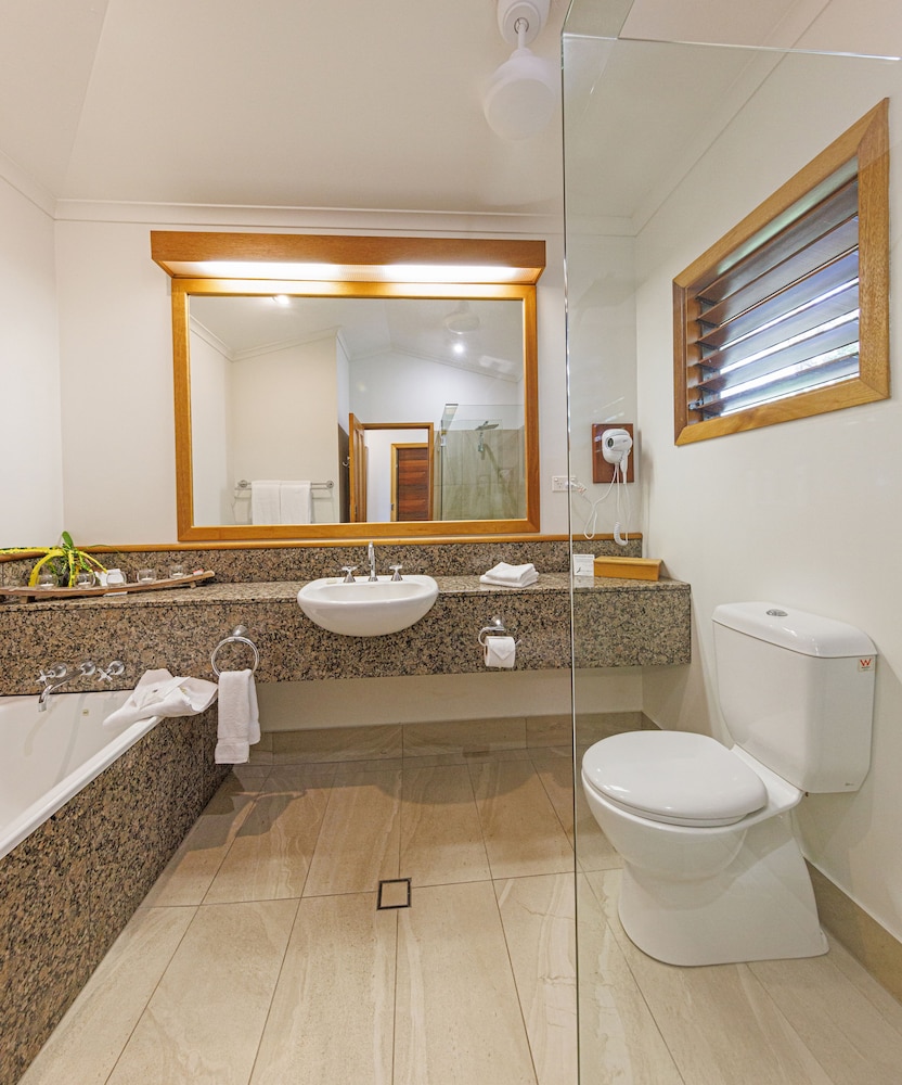 Thala Beach Nature Reserve by null