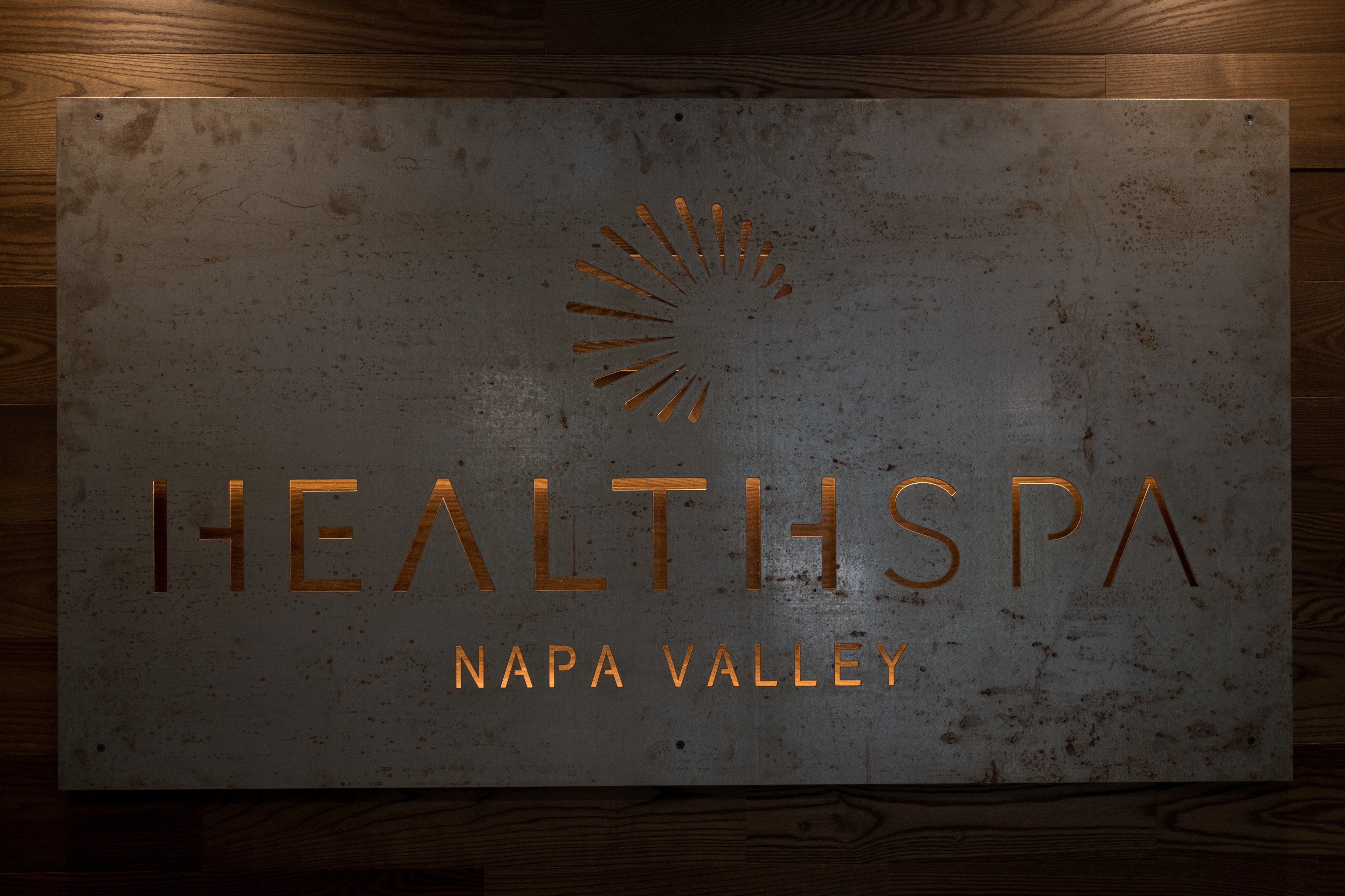 steam room, body treatments, hot stone massages, deep-tissue massages