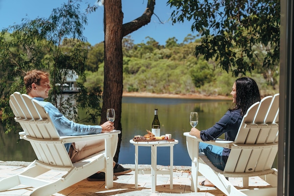 Suite, Lake View | 3 bedrooms, premium bedding, minibar, in-room safe