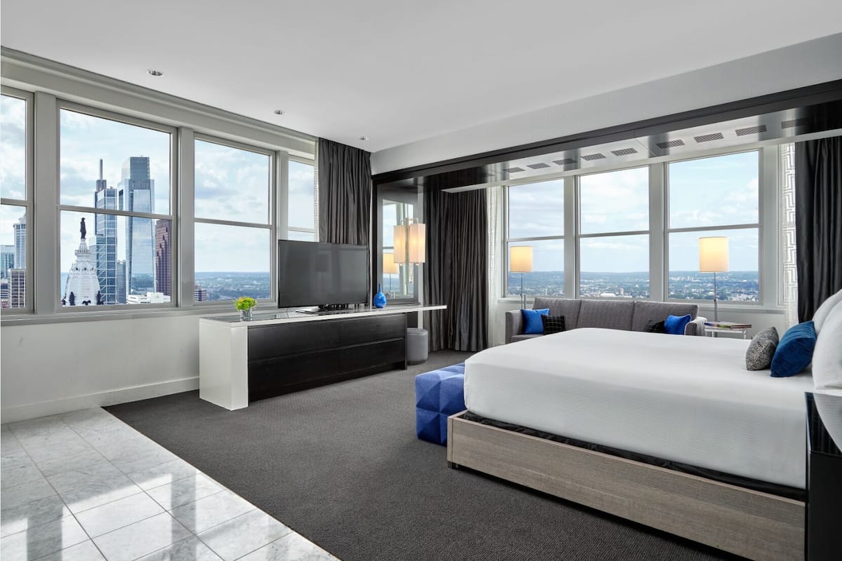 1 bedroom, premium bedding, pillow-top beds, in-room safe