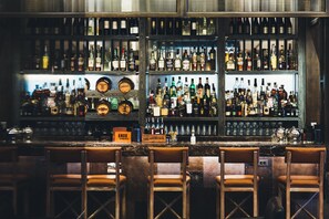 Bar (on property) - Loews Philadelphia Hotel (Philadelphia)
