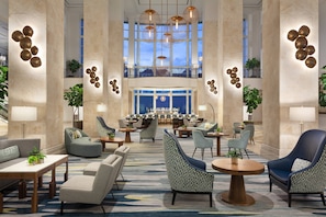 Lobby lounge