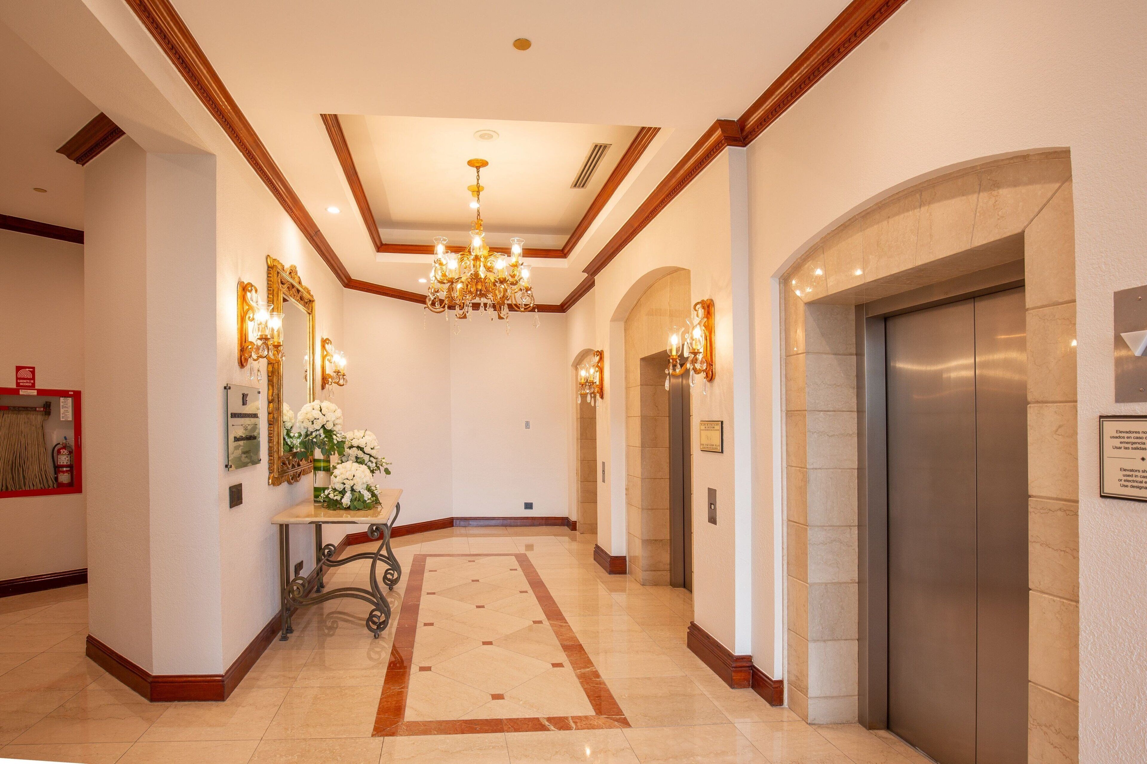 premium bedding, down duvets, minibar, in-room safe