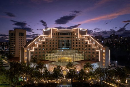Exterior. JW Marriott Quito