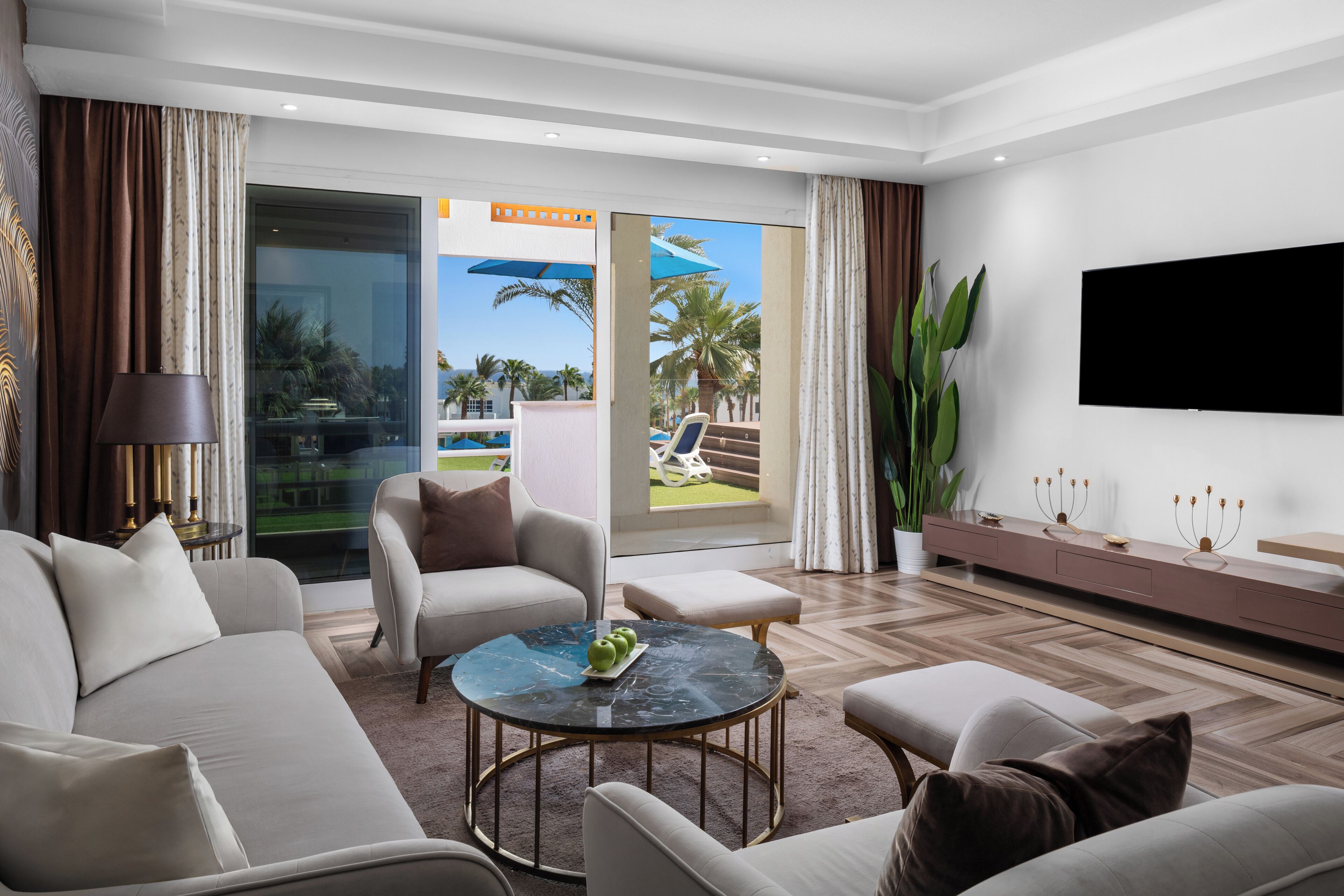 Grand Suite | Egyptian cotton sheets, premium bedding, down duvets