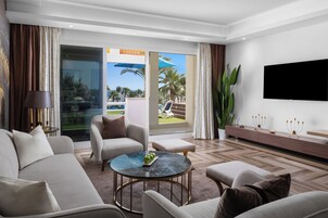 Grand Suite | Egyptian cotton sheets, premium bedding, down comforters