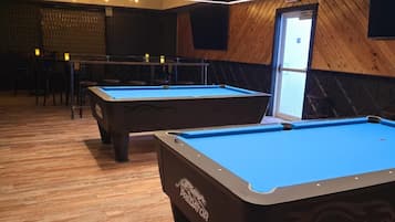 Sports bar