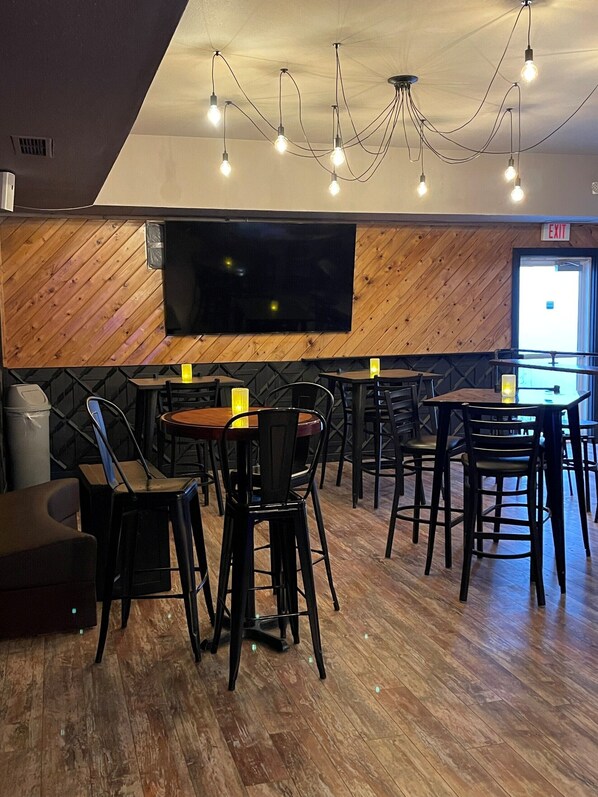 Sports bar