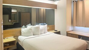 Down duvets, desk, laptop workspace, iron/ironing board - Motel 6 Brush, CO (Brush)