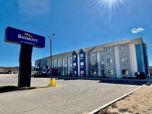 Exterior - Baymont Inn by Wyndham Farmington (Farmington)