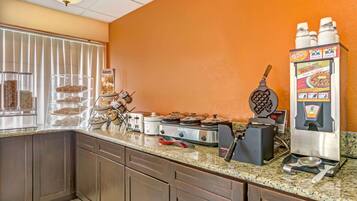 Desayuno continental incluido todos los días