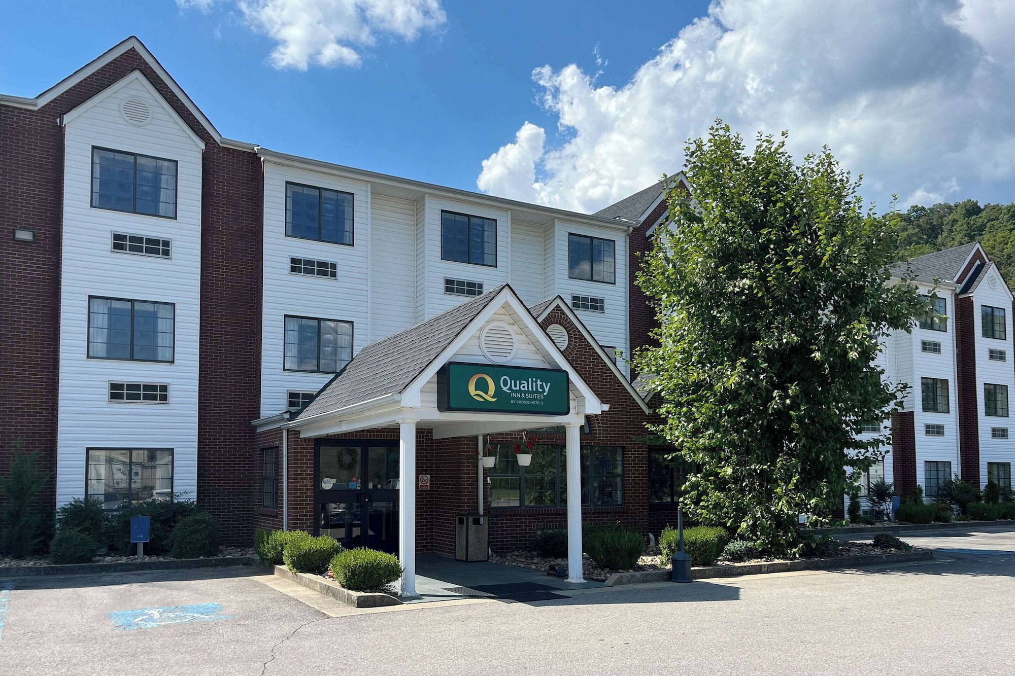 2 Star Hotels