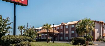 Econo Lodge Inn & Suites Natchitoches