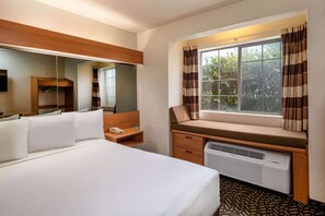 Room, 1 King Bed, Accessible, Non Smoking | Premium bedding, pillowtop beds, individually furnished, desk