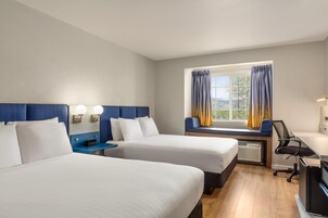 Zimmer, 2 Queen-Betten, Nichtraucher (Pet-friendly) | Hochwertige Bettwaren, Pillowtop-Betten, individuell eingerichtet