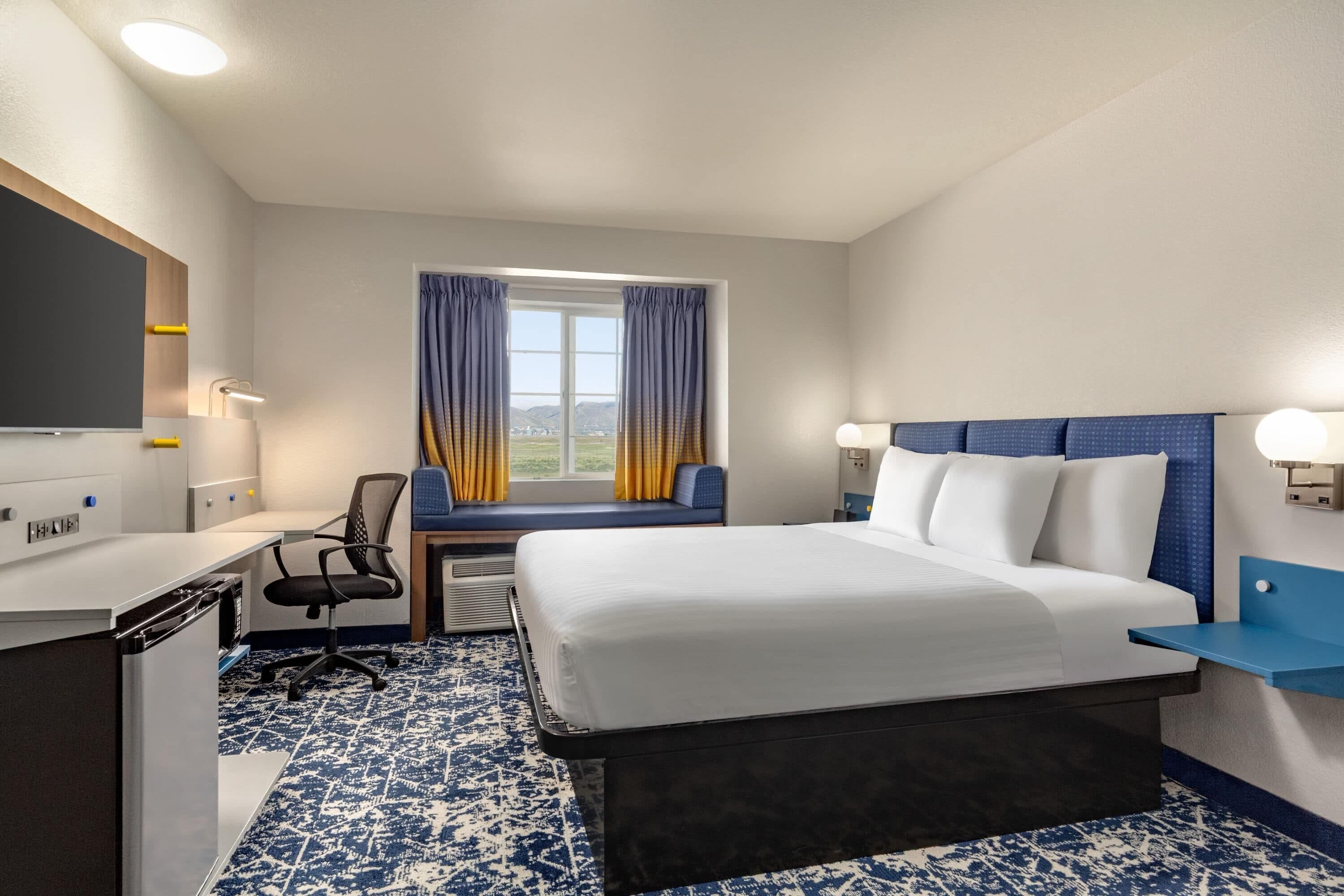 Room, 1 King Bed, Accessible, Roll-in Shower, Non Smoking | Premium bedding, pillowtop beds, individually furnished, desk