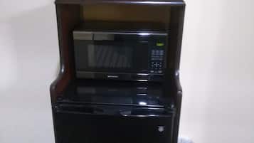 Room | Mini-refrigerator