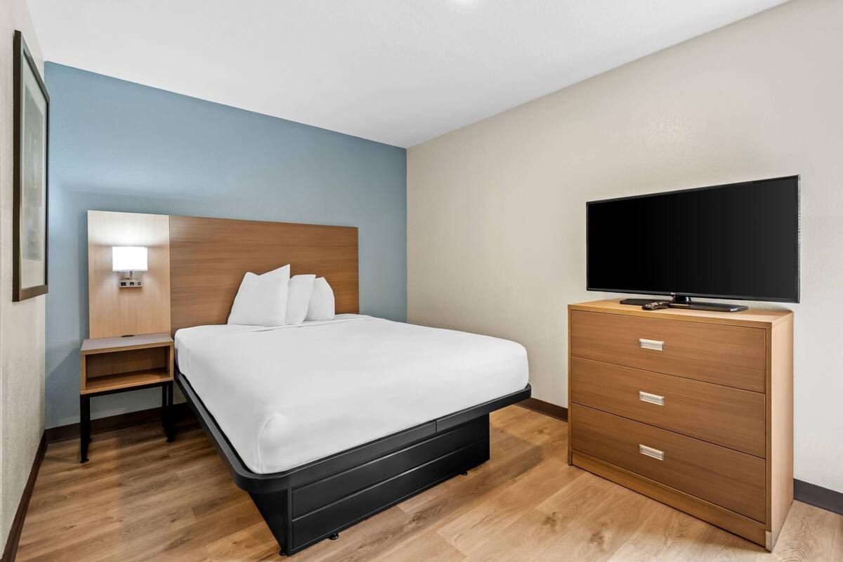 Suite, 2 Queen Beds, Non Smoking