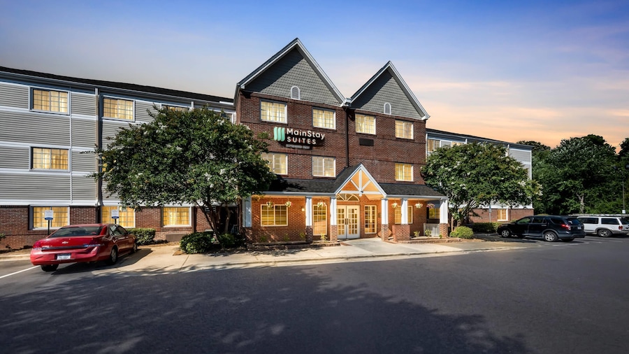 MainStay Suites Raleigh North