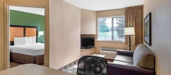 Studio 6 Extended Stay Philadelphia Malvern Swedesford Rd. PA