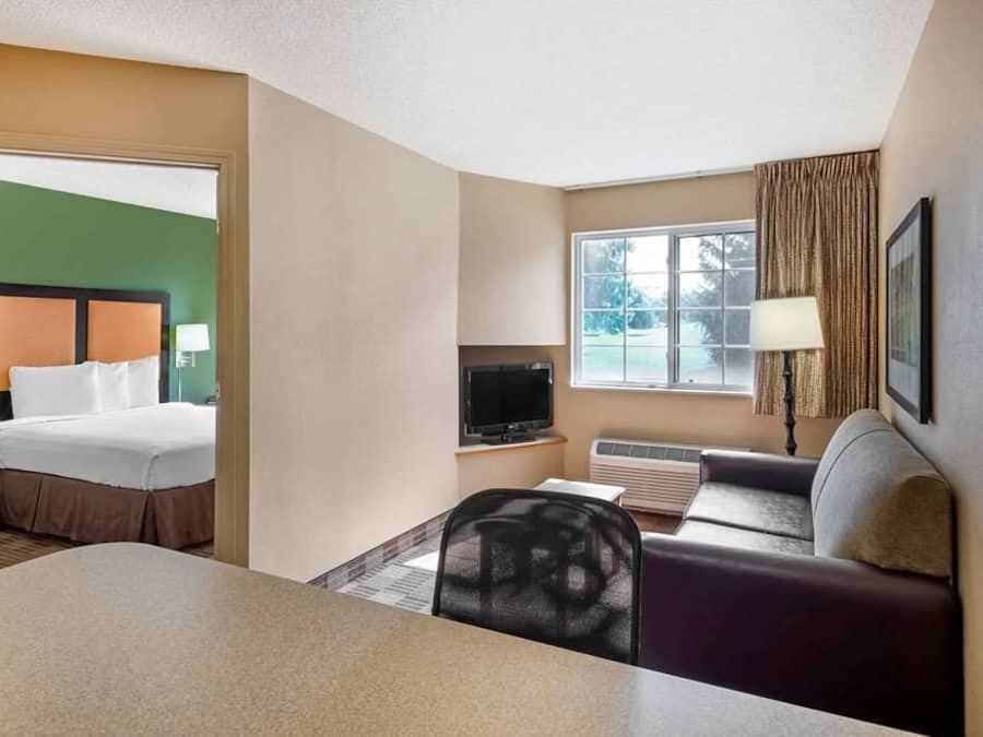 Desk, blackout curtains, iron/ironing board, free WiFi
