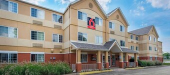 Studio 6 Corporate Extended Stay Philadelphia Malvern Swedesford Rd. PA