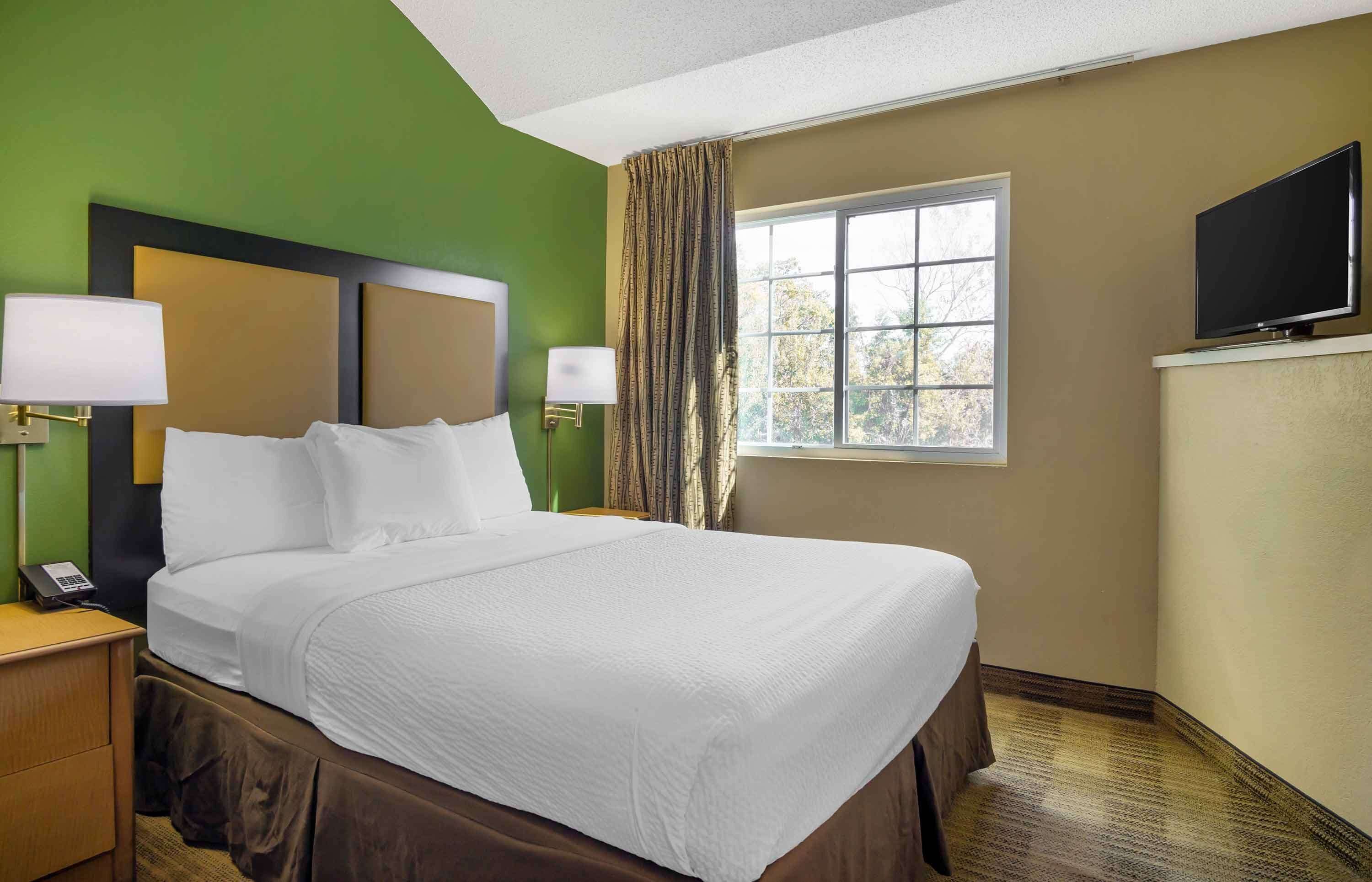 Suite, 1 Queen Bed with Sofa bed, Non Smoking | Desk, laptop workspace, blackout drapes, iron/ironing board