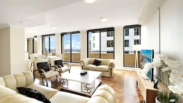 Penthouse, 3 phòng ngủ | 1 phòng ngủ, bộ đồ giường cao cấp, minibar, két bảo mật tại phòng