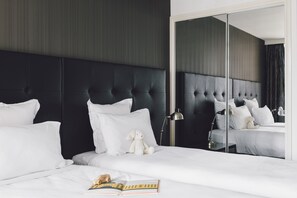 Premium Apartment, 3 Bedrooms, Balcony | 2 bedrooms, premium bedding, down comforters, in-room safe