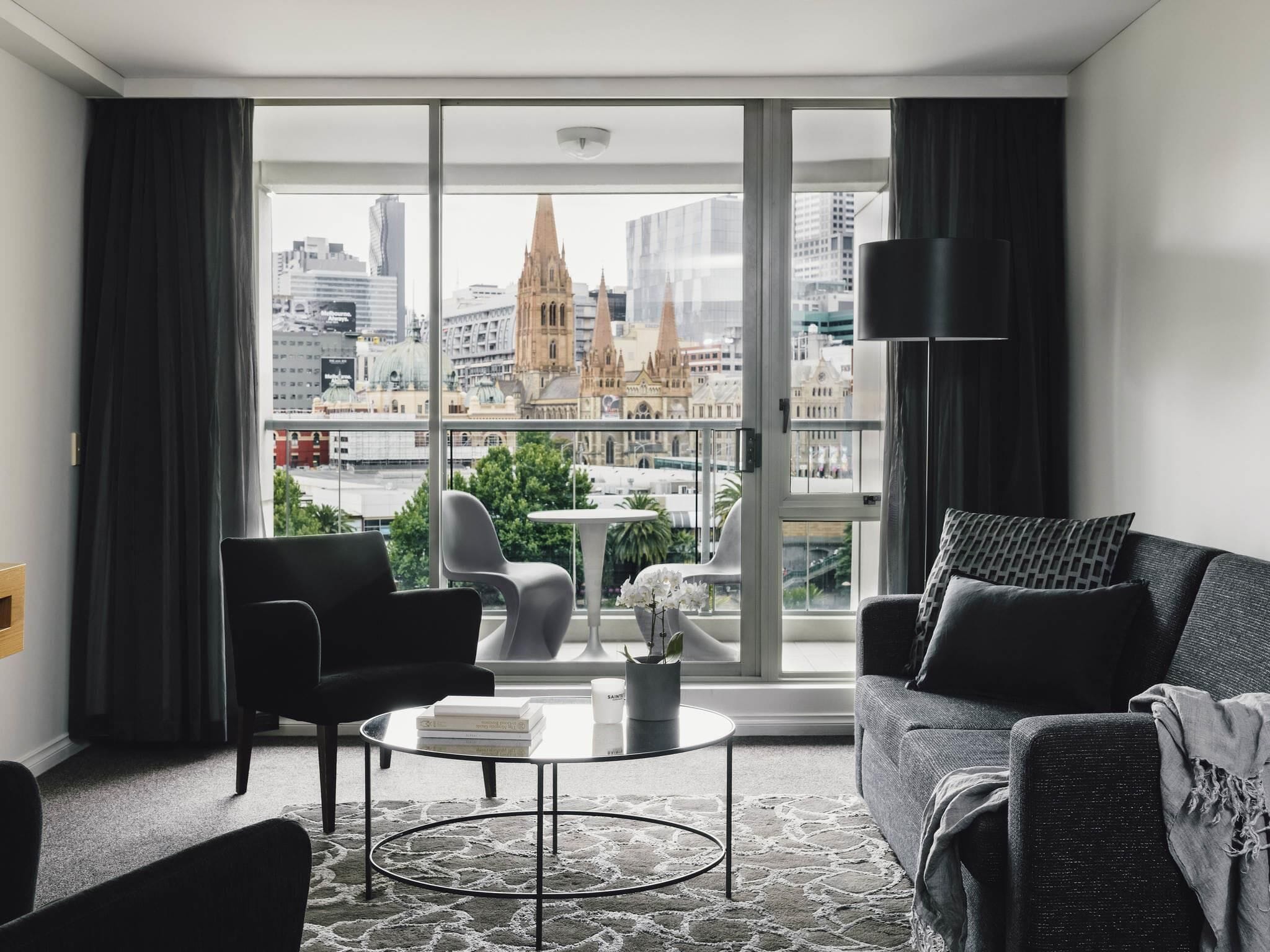 Deluxe Apartment, 2 Bedrooms, Balcony, River View (Floors 10-15, Kitchen) | Premium bedding, down duvets, in-room safe, laptop workspace