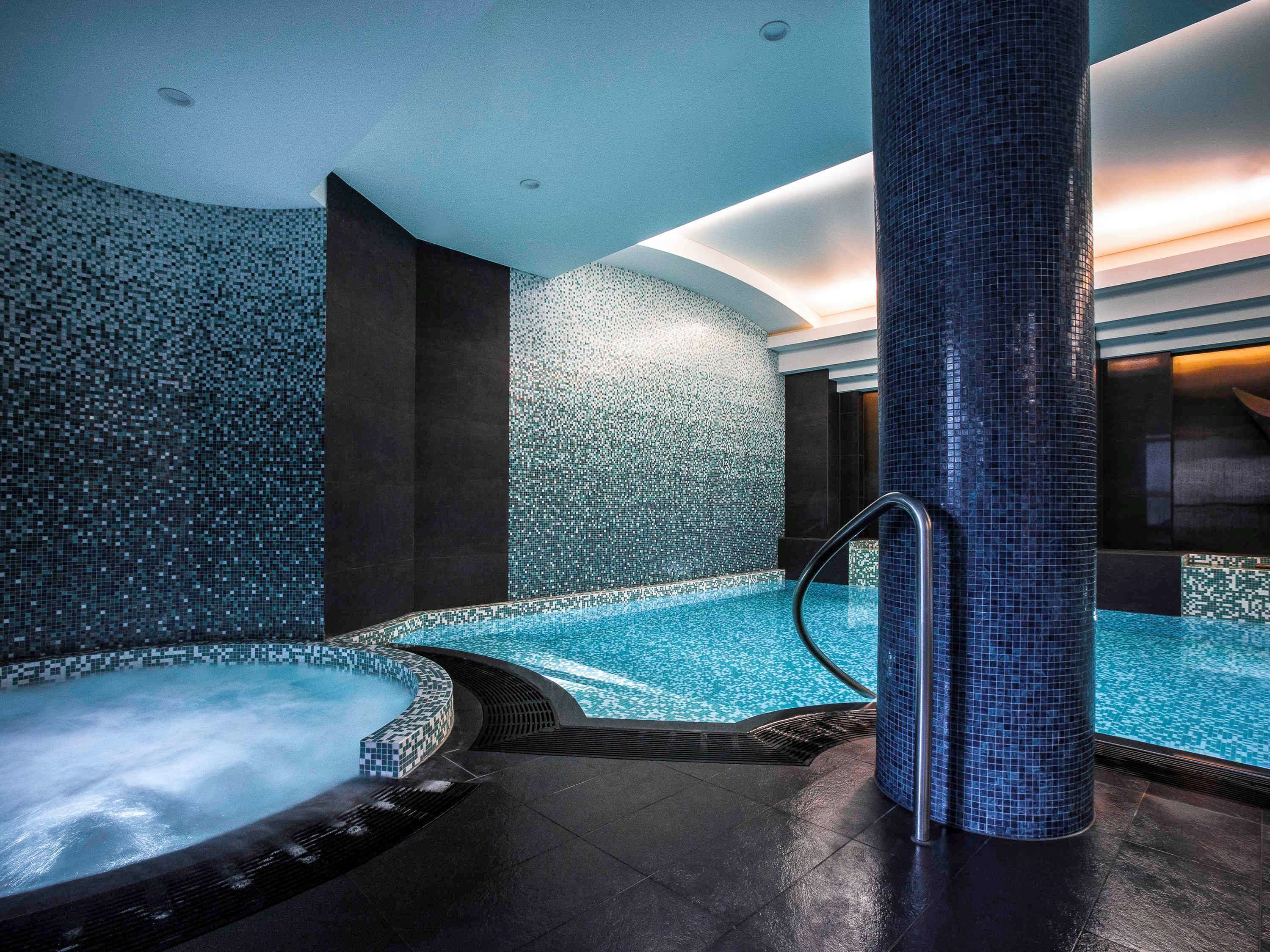 Quay West Suites Melbourne — image 22