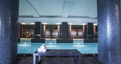Quay West Suites Melbourne