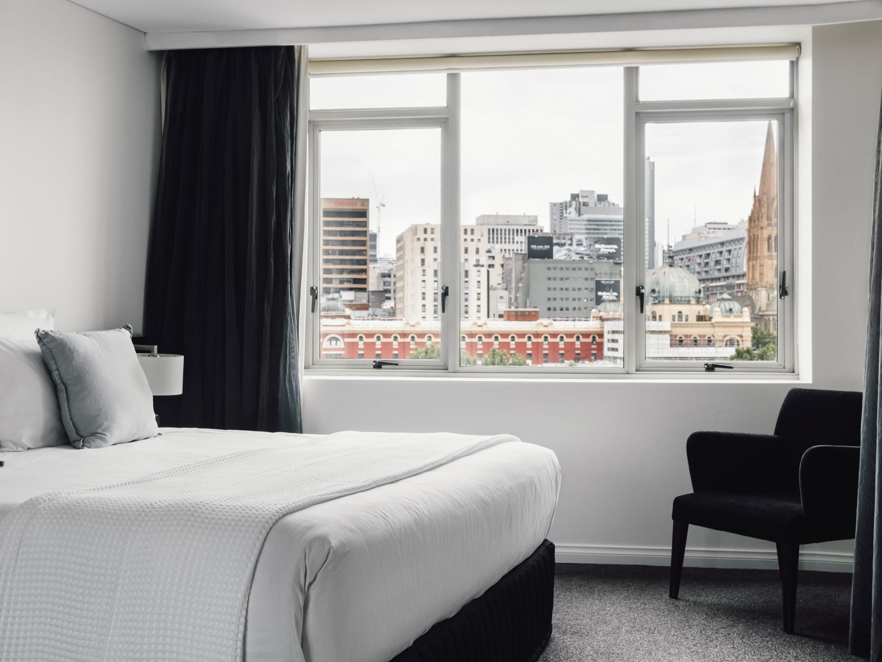 Deluxe Apartment, 2 Bedrooms, Balcony, River View (Floors 10 - 15, Kitchen)