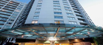 Quay West Suites Melbourne
